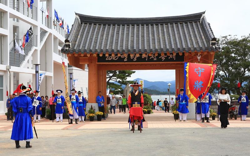 2026 명량대첩축제 총정리|일정·공연·불꽃쇼·체험·주차 정보 5 2026 명량대첩축제 수문장교대식